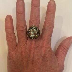 Size 8 bling frog ring